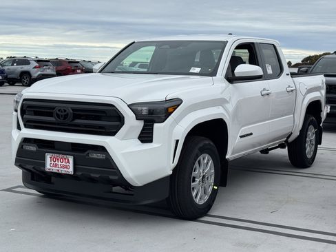 New 2026 Toyota Tacoma SR5 image 11