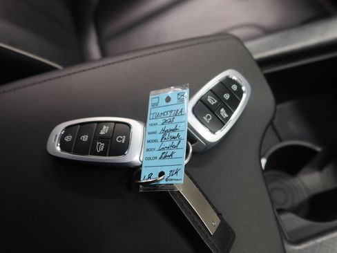 Used 2023 Hyundai Palisade Limited AWD/4WD image 28