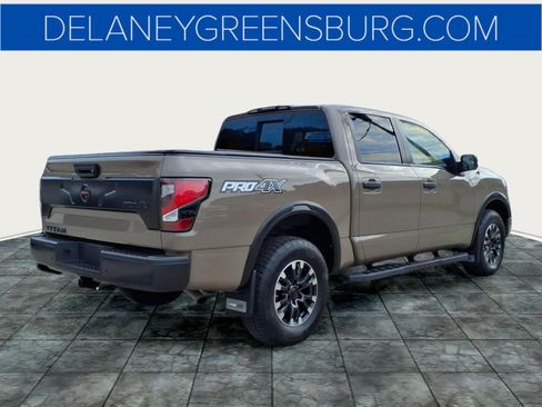 Used 2021 Nissan Titan PRO-4X w/ Pro-4x Convenience Package AWD/4WD image 3