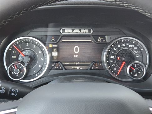 New 2026 RAM 1500 Lone Star AWD/4WD image 14