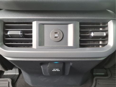 Used 2025 Ford F150 XLT w/ Equipment Group 302A MID image 15