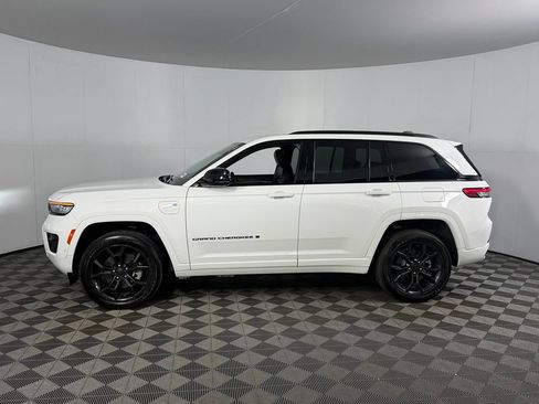 Used 2025 Jeep Grand Cherokee Limited 4xe AWD/4WD image 11