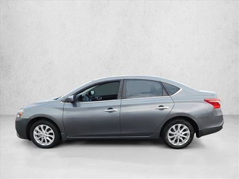 Used 2019 Nissan Sentra SV FWD image 8