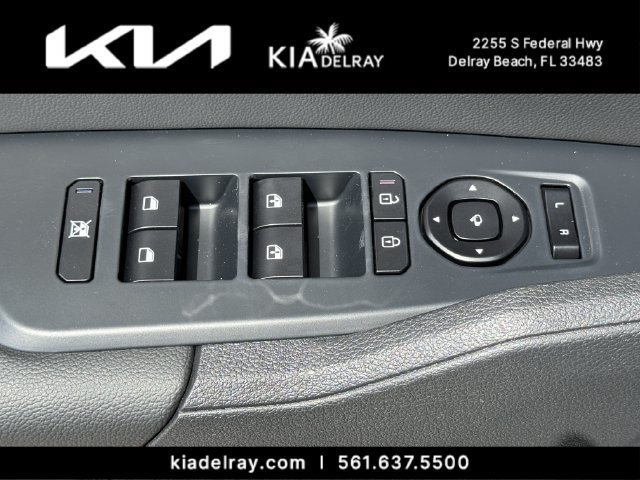 New 2026 Kia Sportage SX AWD/4WD image 16