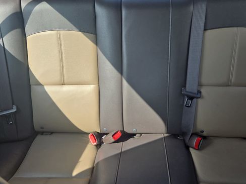 Used 2011 Chevrolet Malibu LTZ FWD image 35