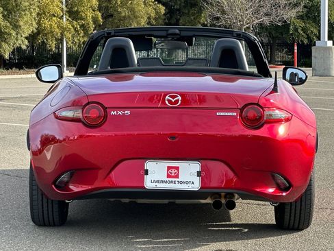 Used 2023 MAZDA MX-5 Miata Sport image 5