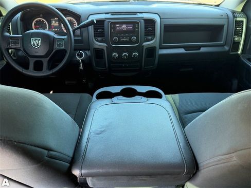 Used 2014 RAM 1500 Express image 17