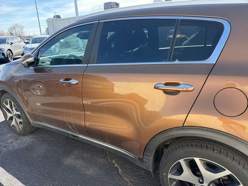 Used 2017 Kia Sportage SX image 10