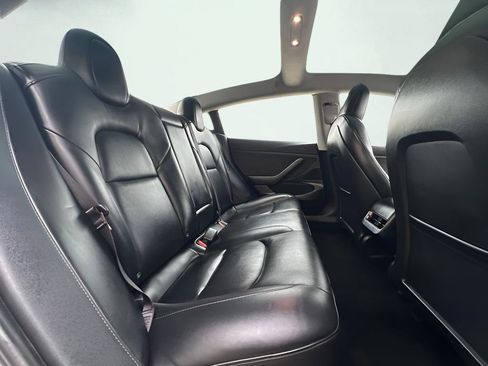 Used 2020 Tesla Model 3 Standard Range image 21