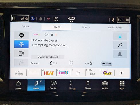 New 2026 Chrysler Pacifica Limited image 12