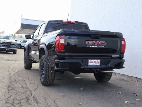 New 2026 GMC Canyon Elevation AWD/4WD image 4