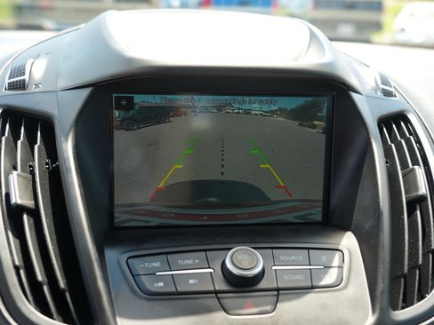 Used 2019 Ford Escape SE AWD/4WD image 28