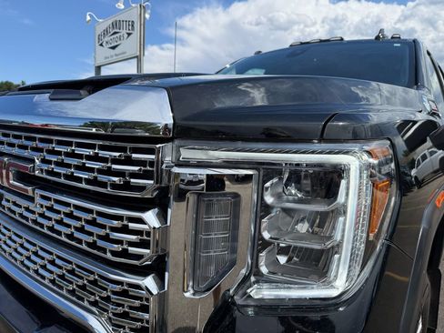 Used 2021 GMC Sierra 3500 Denali w/ Denali Ultimate Package AWD/4WD image 13