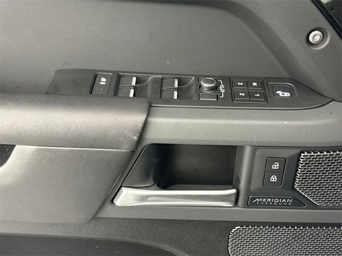 Certified 2022 Land Rover Defender 110 X image 16