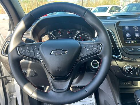 Used 2023 Chevrolet Equinox RS w/ RS Leather Package image 24