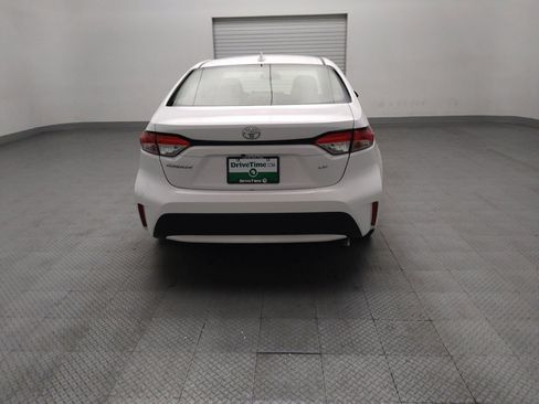 Used 2022 Toyota Corolla LE FWD image 7