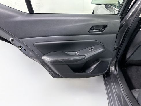 Used 2025 Nissan Altima 2.5 SV image 25