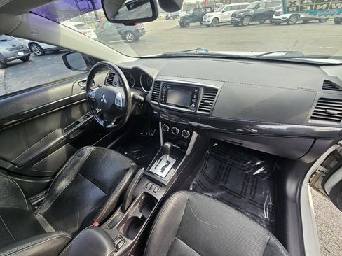 Used 2017 Mitsubishi Lancer ES image 35