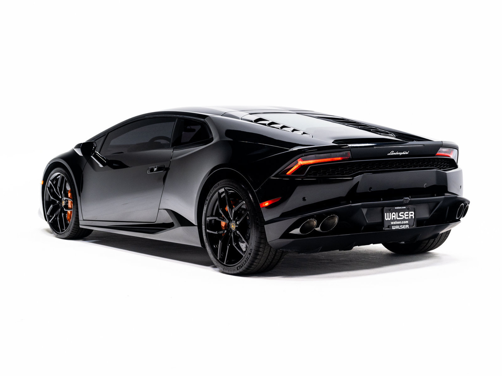 Used 2018 Lamborghini Huracan LP 610-4 AWD/4WD image 3