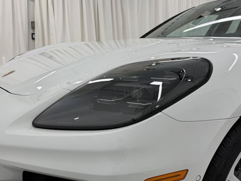 New 2026 Porsche Panamera image 17