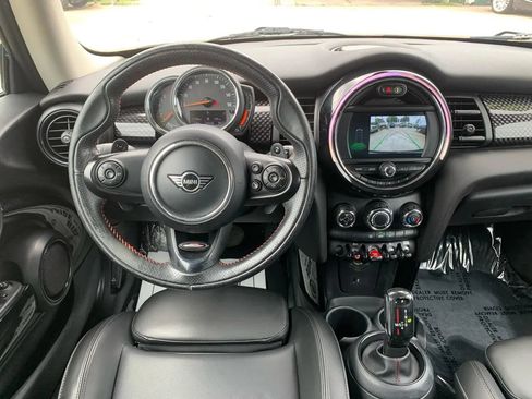 Used 2020 MINI Cooper S FWD image 11