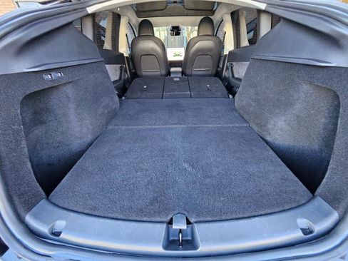 Used 2023 Tesla Model Y Long Range image 64