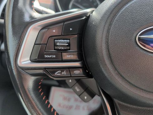 Used 2019 Subaru Crosstrek 2.0i Limited w/ Moonroof Package w/Navigation AWD/4WD image 18
