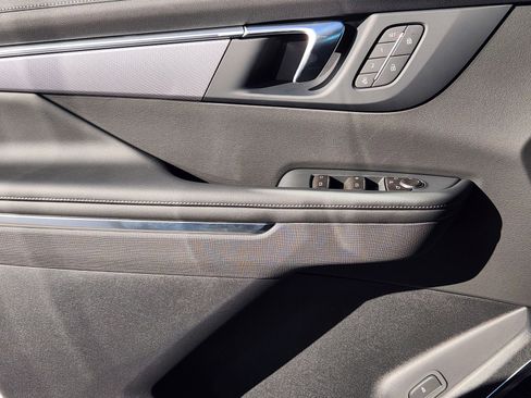 New 2026 Buick Enclave Sport Touring w/ Power Package FWD image 18
