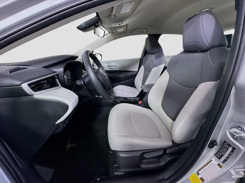 Certified 2021 Toyota Corolla LE FWD image 17