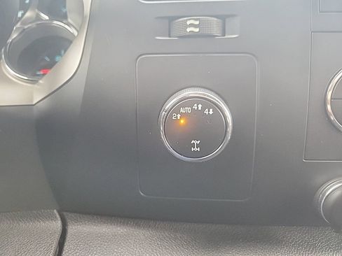 Used 2011 GMC Sierra 1500 SLE w/ Power Tech Package image 15