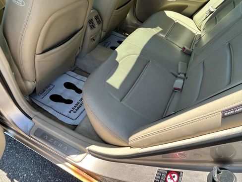 Used 2007 Hyundai Azera Limited FWD image 9