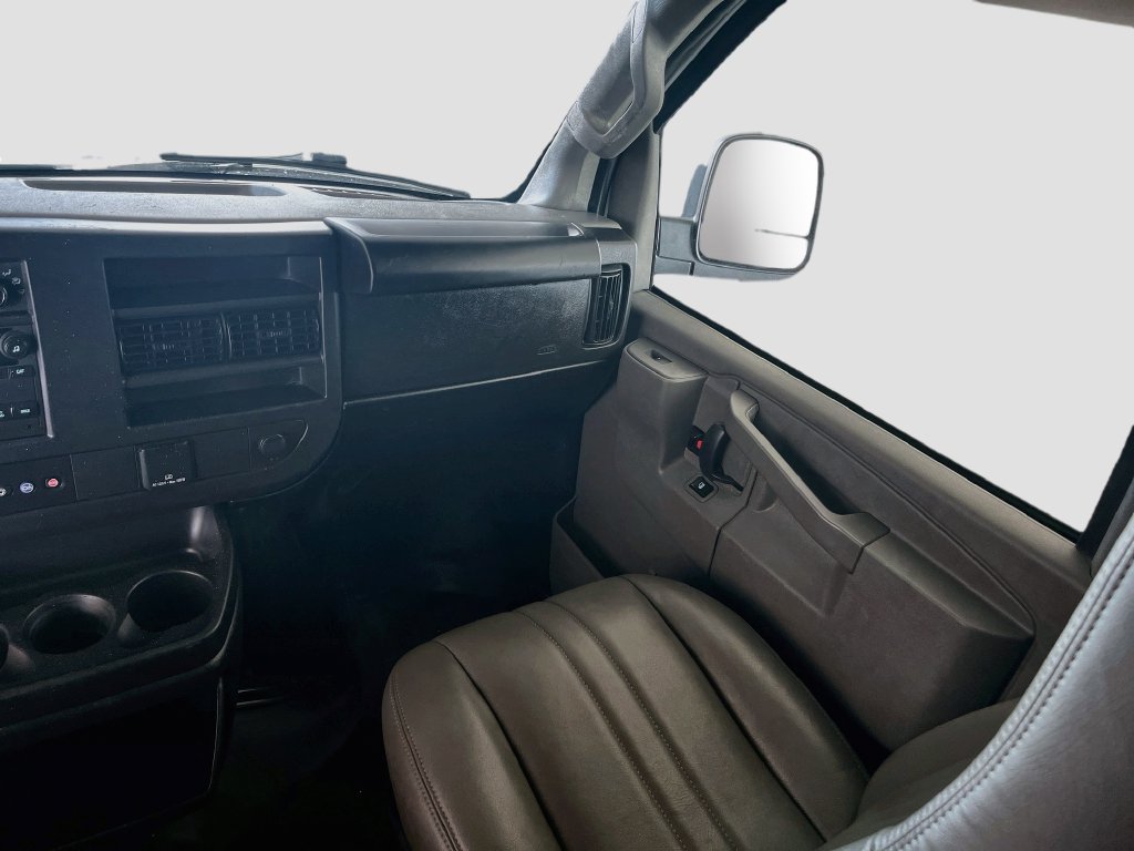 Used 2024 Chevrolet Express 2500 w/ Driver Convenience Package RWD image 21