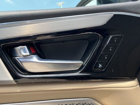 Used 2023 Acura MDX FWD w/ Technology Package image 11