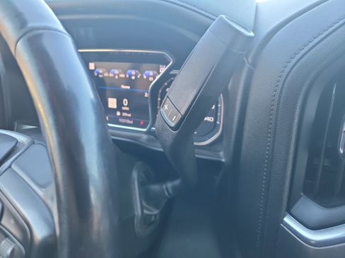 Used 2022 GMC Sierra 2500 Denali w/ Denali Ultimate Package AWD/4WD image 24
