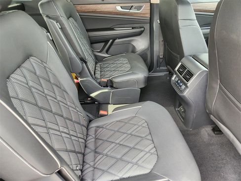 New 2026 Volkswagen Atlas SEL Premium R-Line image 29