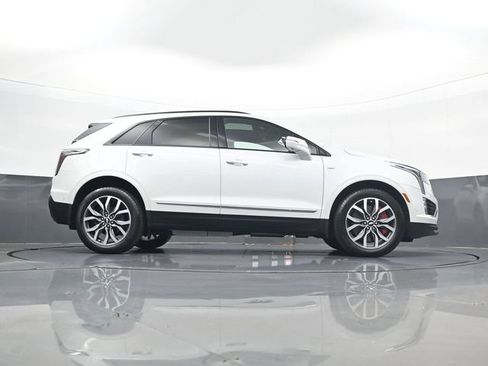 Used 2024 Cadillac XT5 Sportv w/ Technology Package AWD/4WD image 24