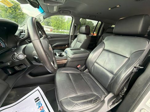 Used 2018 Chevrolet Suburban LT AWD/4WD image 23