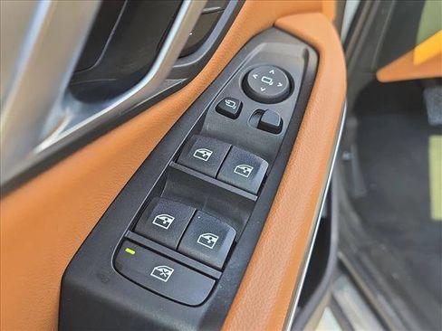 Used 2023 BMW 330e w/ Premium Package image 8