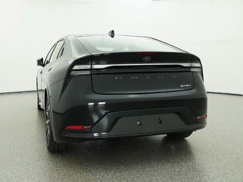 New 2026 Toyota Prius Plug-In Hybrid FWD image 51
