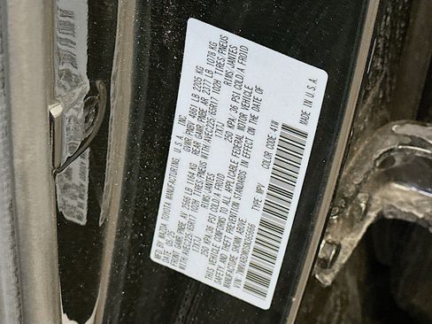 Used 2025 MAZDA CX-50 AWD 2.5 S w/ Premium Package image 12