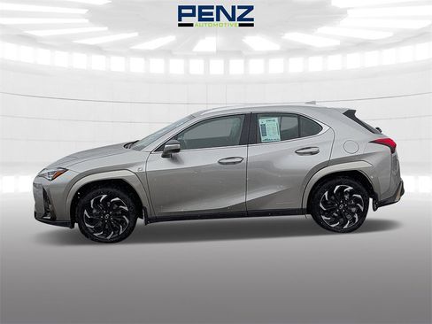 Used 2022 Lexus UX 250h F Sport image 6