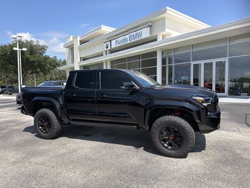 Used 2025 Toyota Tacoma TRD Pro AWD/4WD image 1