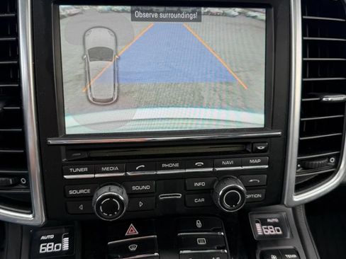 Used 2012 Porsche Cayenne S AWD/4WD image 27