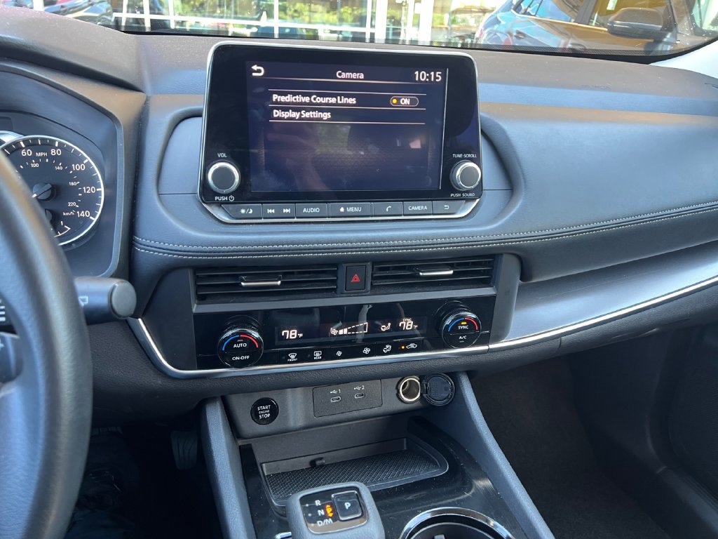 Used 2024 Nissan Rogue SV FWD image 31