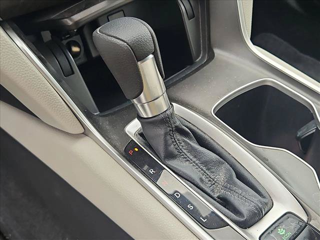 Used 2018 Honda Accord EX image 15