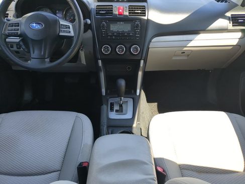 Used 2015 Subaru Forester 2.5i Premium AWD/4WD image 12