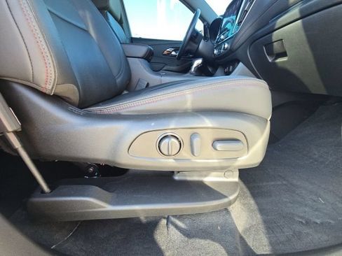 Used 2023 Chevrolet Traverse RS w/ LPO, Floor Liner Package AWD/4WD image 24