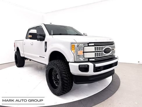 Used 2017 Ford F250 Lariat w/ Lariat Ultimate Package AWD/4WD image 1