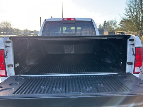 Used 2016 RAM 1500 Lone Star image 10