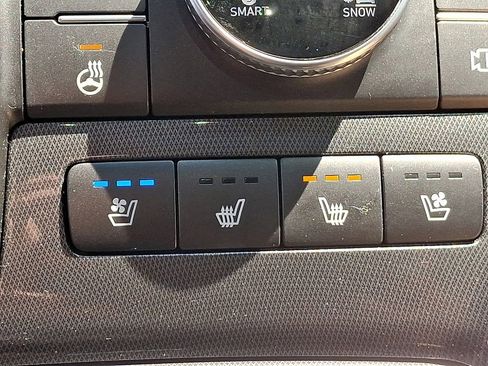 Used 2023 Hyundai Santa Fe Calligraphy AWD/4WD image 23